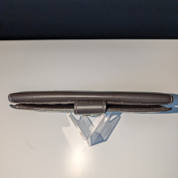 Gucci GG Vintage Brown Monogram Long Wallet with Gold Heart Snap - Picture 4 of 12